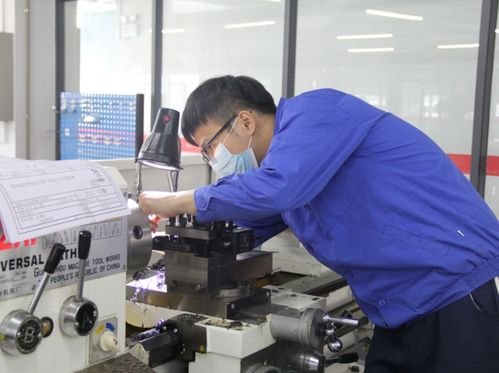 常被錯誤理解的三大專業 計算機專業會修電腦？機械工程很離譜？